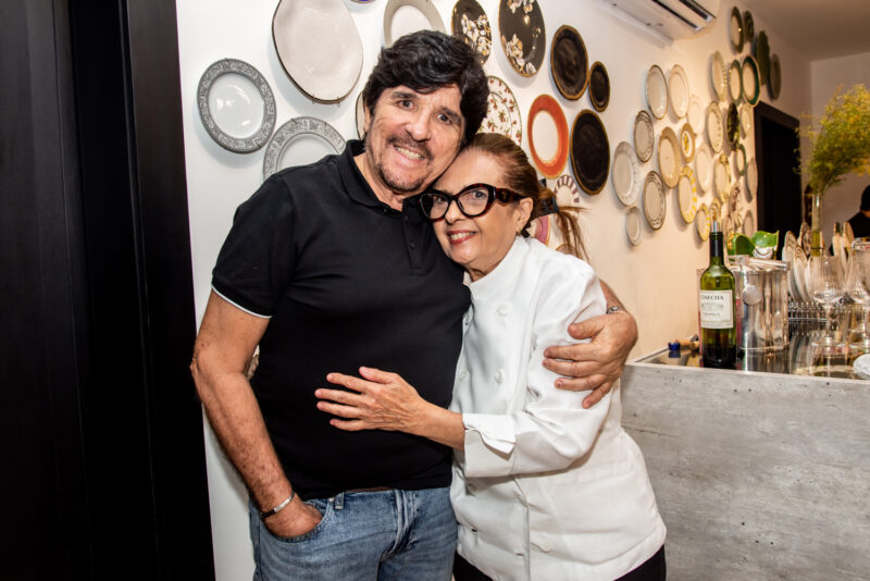 Special Night - Villa Eliza promove happy hour exclusivo para seletos convidados