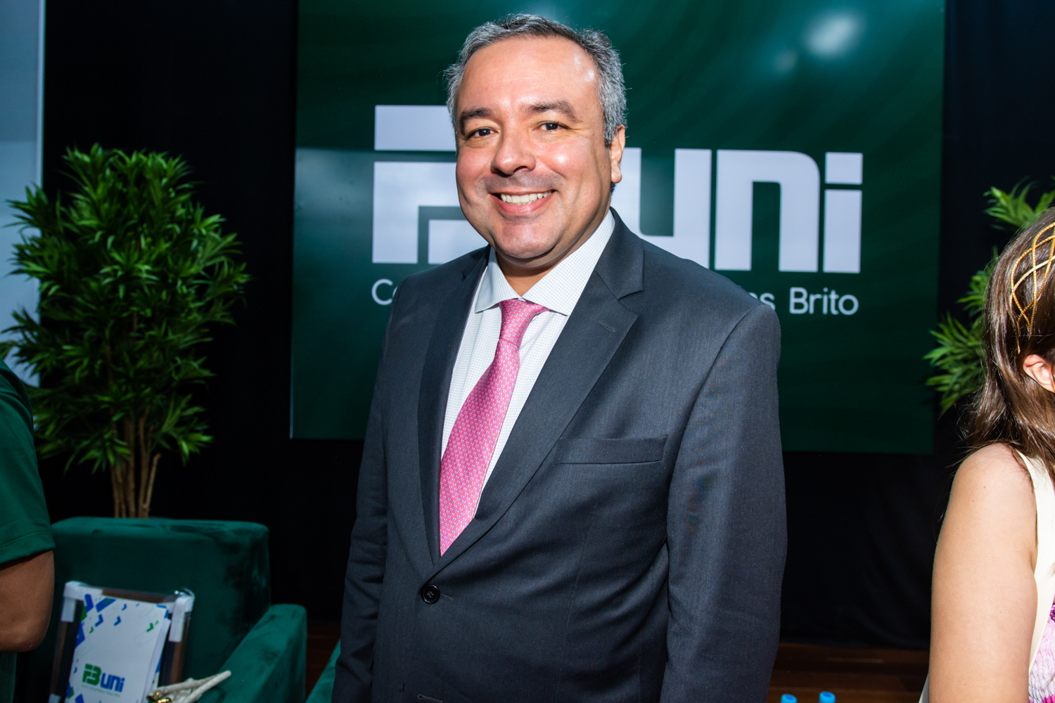 Eduardo Pragmácio Filho lança livro celebrando 20 anos de docência no Direito do Trabalho Eduardo Pragmácio Filho lança livro celebrando 20 anos de docência no Direito do Trabalho