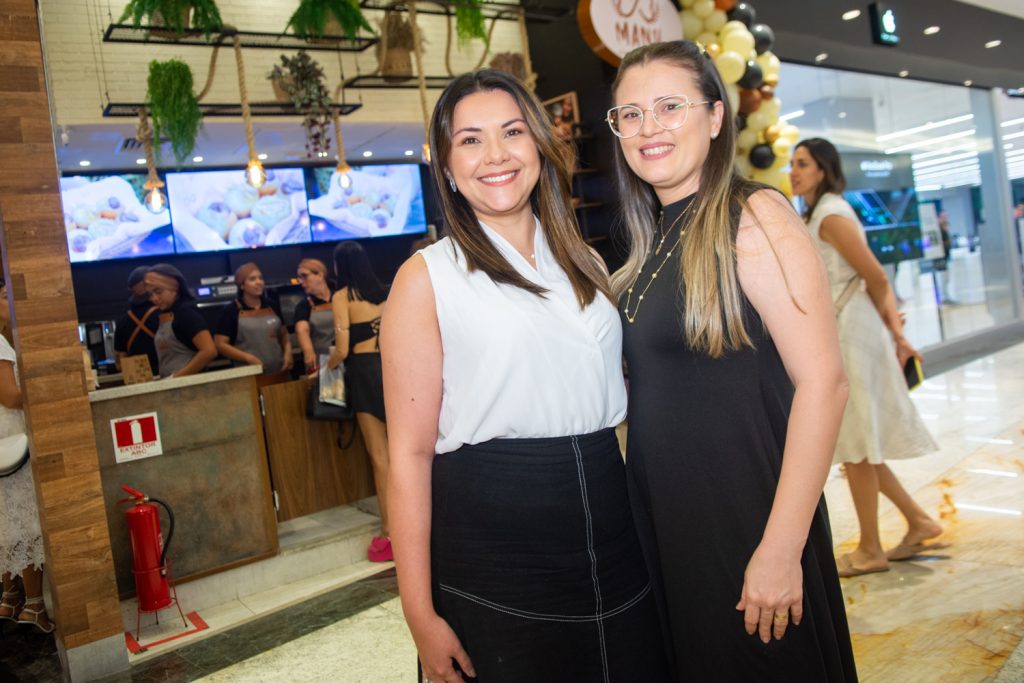 Emannuela Ramalho E Ivana Rodrigues