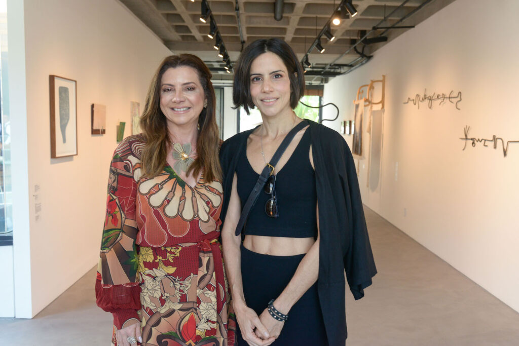 Emilia Buarque E Marcia Hissa (2)