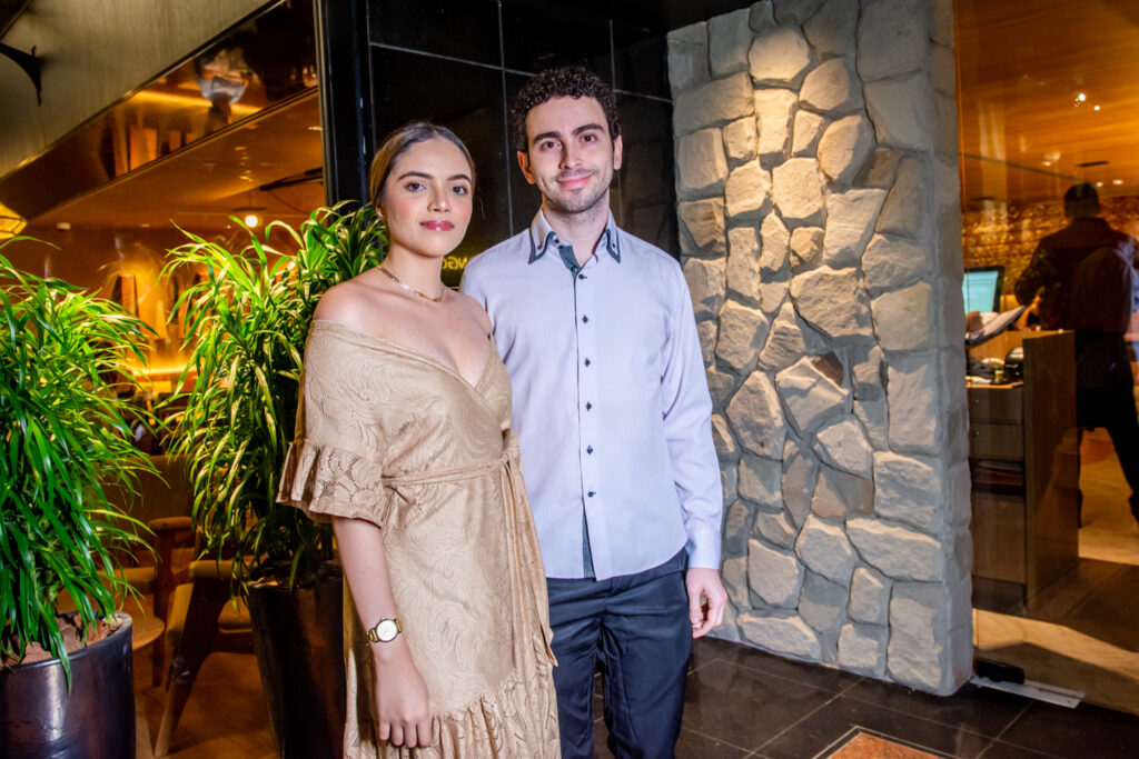 Eveline Fernandes E Paulo Mateus