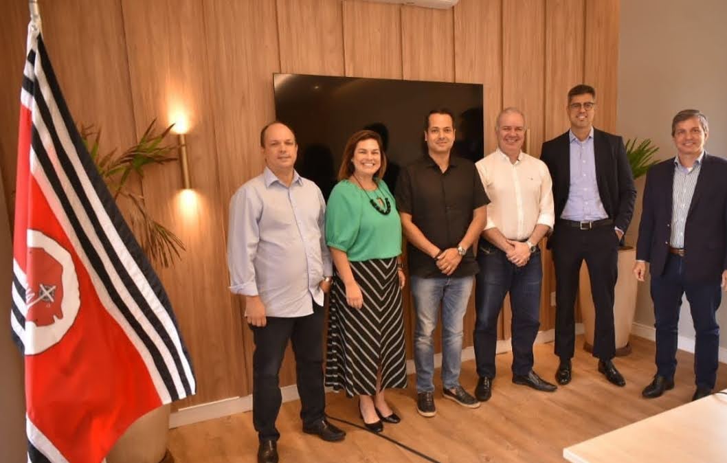 Executivos da Portocem se reúnem com prefeito de Caucaia; obras no próximo mês