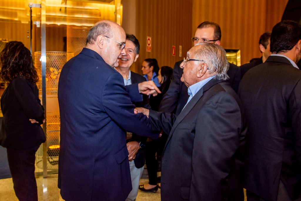
				Fernando Cirino Gurgel, Jaime Queiroz e João Carlos Paes Mendonça 
				
