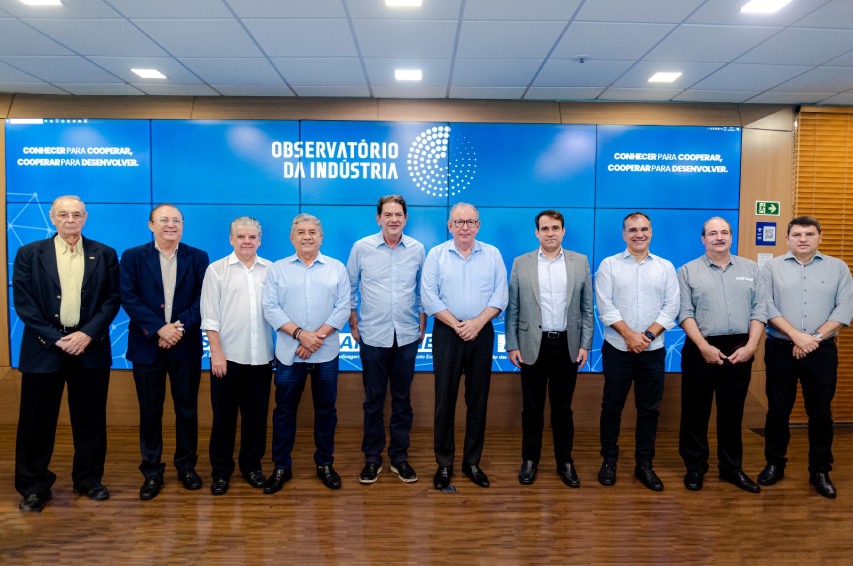 Ricardo Cavalcante recebe presidente da Comissão do H2V no Senado Ricardo Cavalcante recebe presidente da Comissão do H2V no Senado