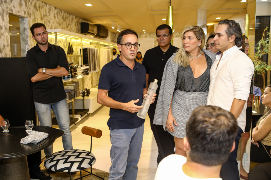 
				Franklin Oliveira, Diogo Barbosa, Genice Brandão e Loredan Bernutty 
				