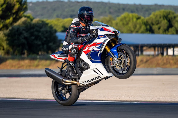 Fullsize 4 Cbr 1000rr R Fireblade Sp 30 Anos (9)