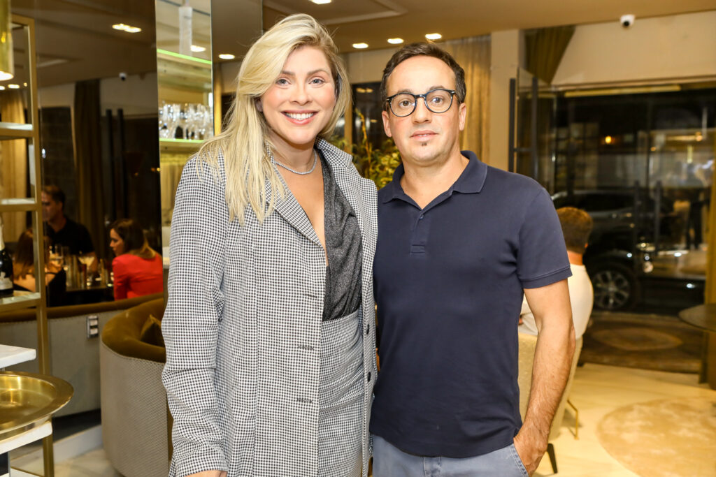 
				Genice Brandão e Diogo Barbosa   
				