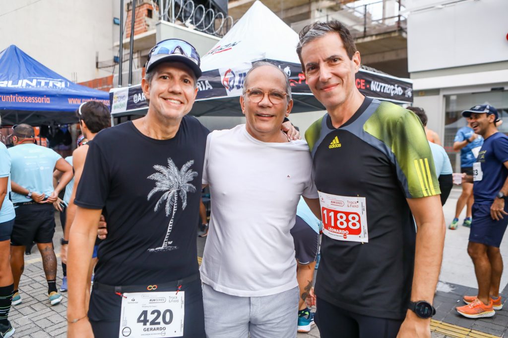 
				Gerardo Albuquerque, Henrique Augusto e Léo Alcântara    
				