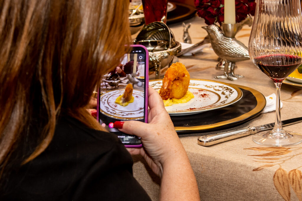 Happy Hour Villa Eliza (109)