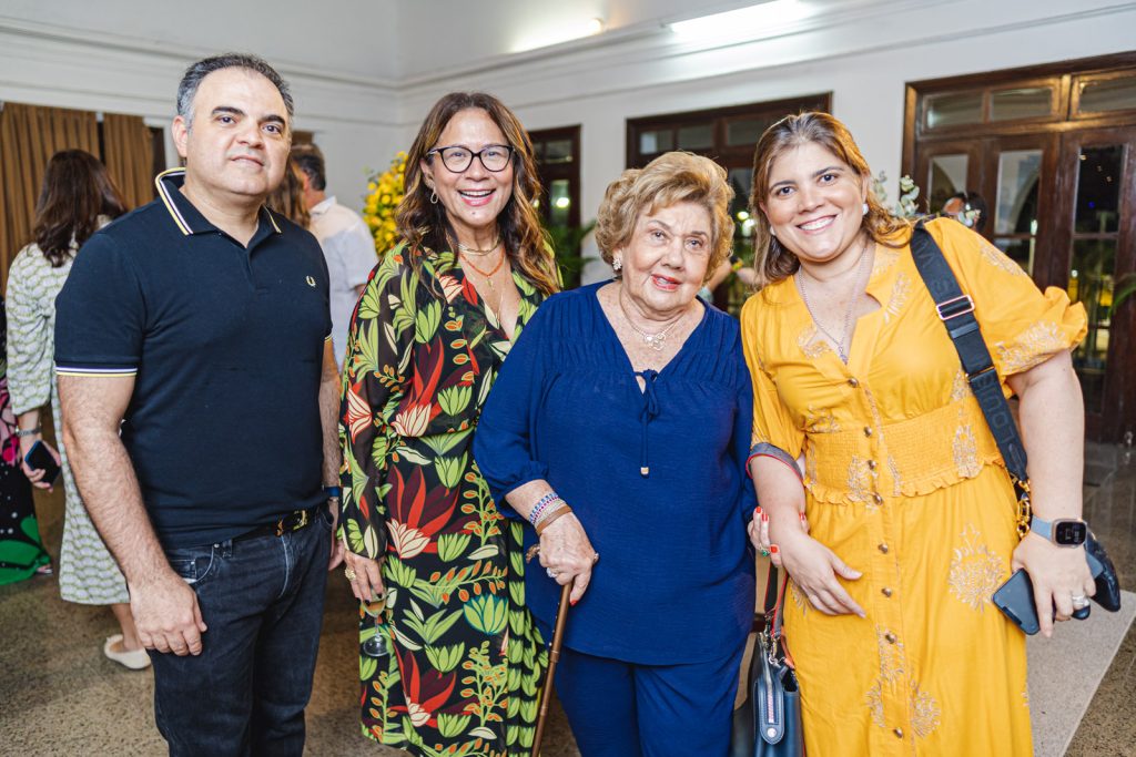 Hebert Vieira,julia Oliveira, Consuelo Dias Branco, Gisela Vieira