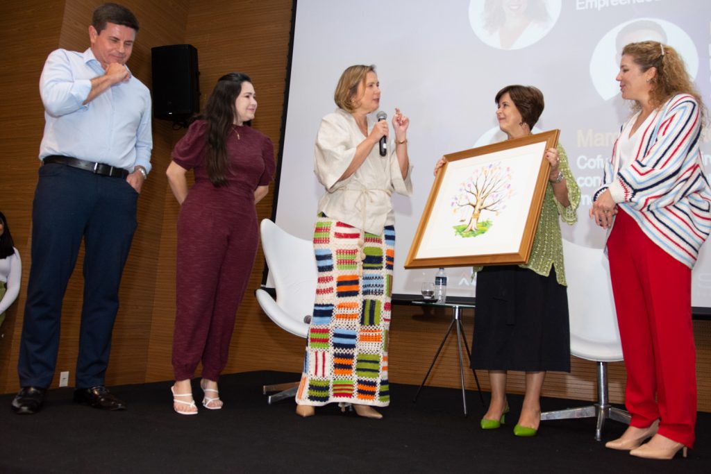 Ives Castelo Branco, Darla Lopes, Renata Paula Santiago, Adriana Bezerra E Ticiana Rolim Queiroz (1)