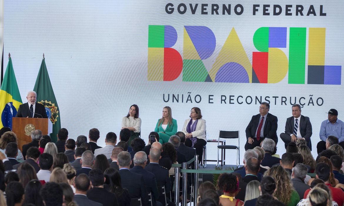 Lula anuncia novo Pronasci terá R$ 700 milhões em ações de segurança pública