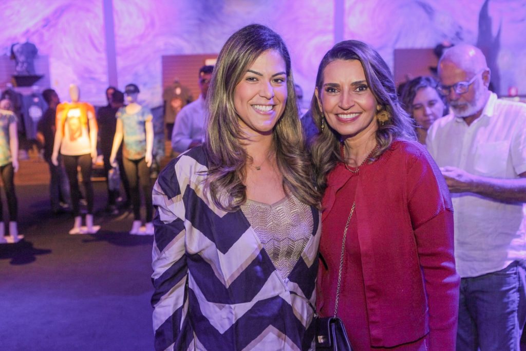 Juliana De Fatima E Marcia Travessoni