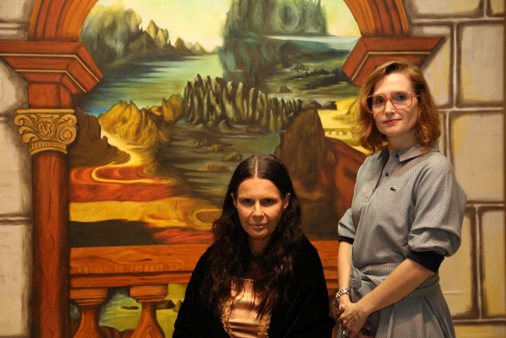 Kelly Farias E Andréa Dall'olio Hiluy