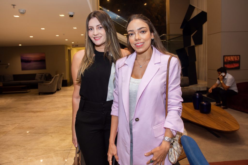 Letice Figueiredo E Rebeca Studart