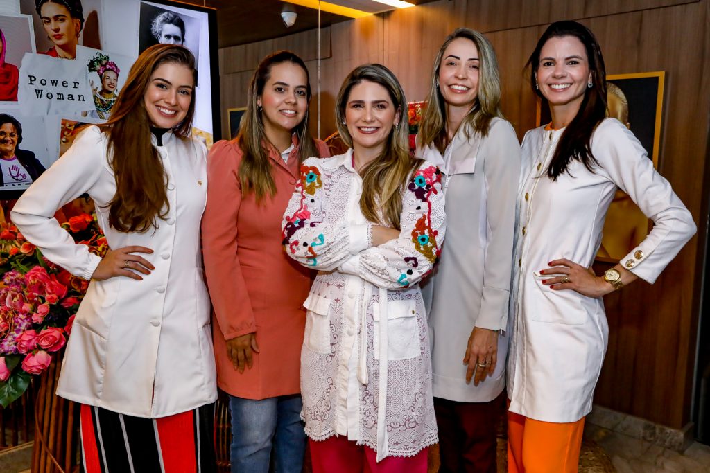 Luana Guerra, Marina Montenegro, Natalia Da Escossia, Tayanna Braga E Carol Studart (1)