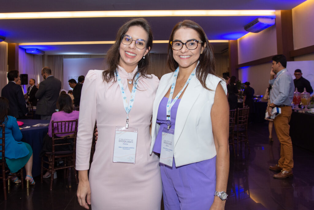 Luciana Campos E Josmara Furtado (1)