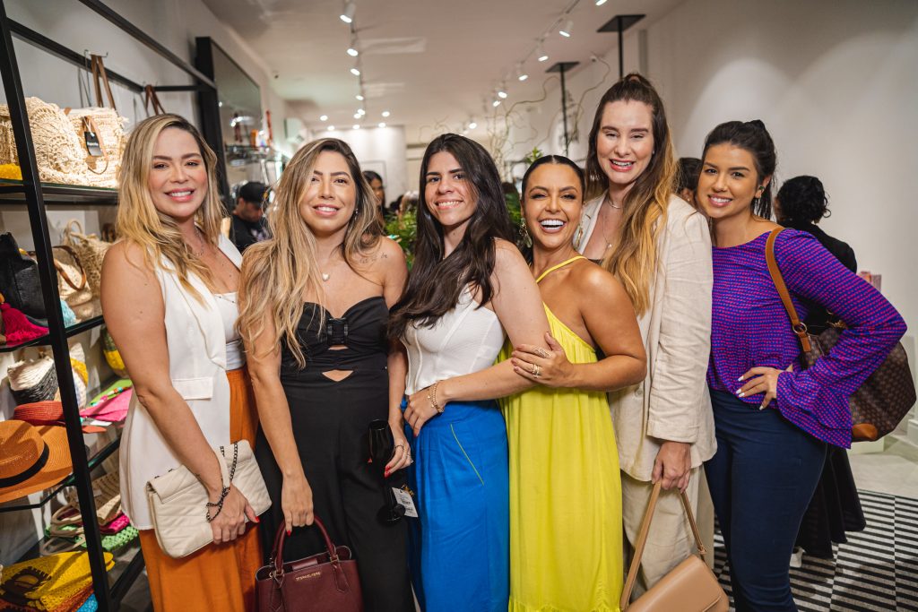 Malu Melo, Nara Melo, Jenifer Araujo, Manu Cysne, Ivna Cavalcante E Jessica Cruz
