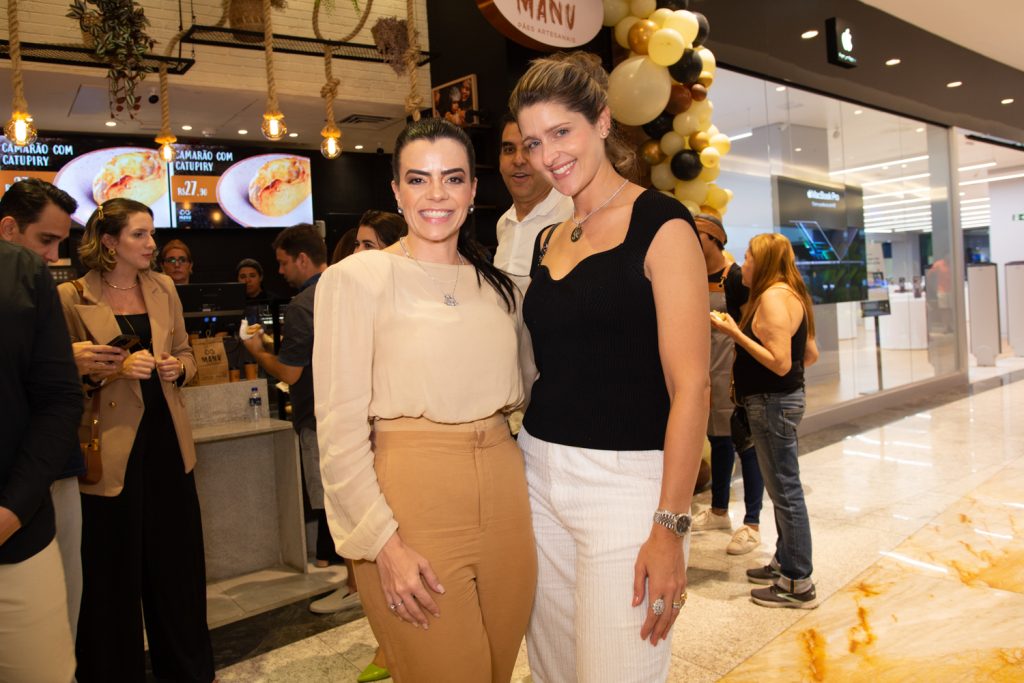 Manu Acário E Rebeca Leal (1)