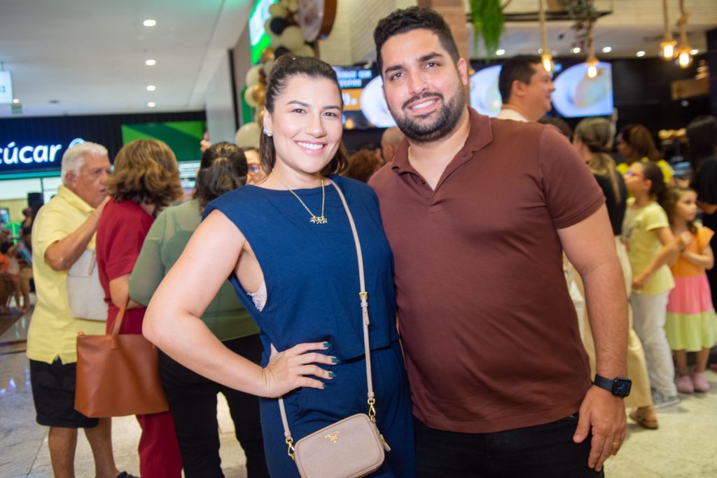 Marina Sales E Aristoteles Silveira