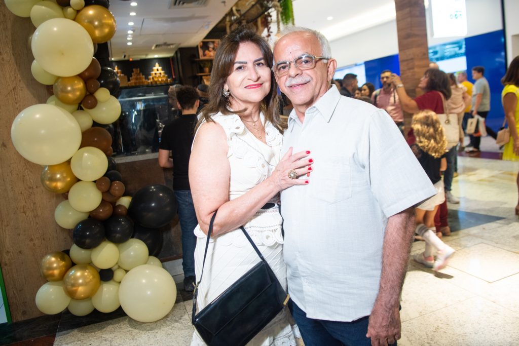 Marta Maia E Genesio Silva