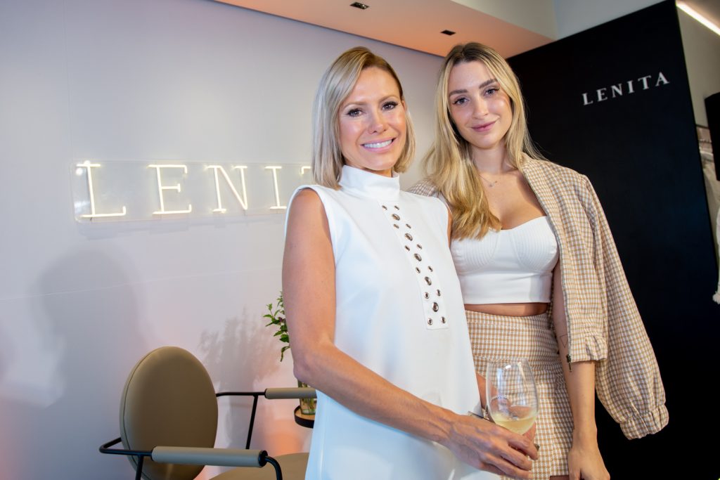 Mônica Salgado E Melannie Fiore (2)