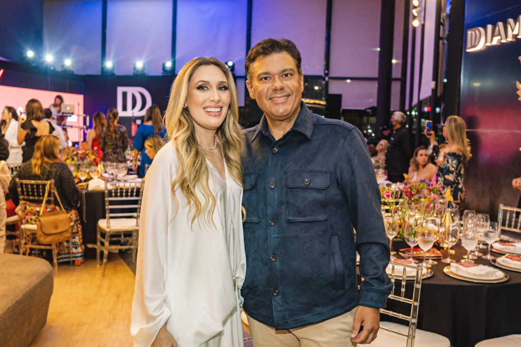 Monique Sales E Alexandre Teixeira