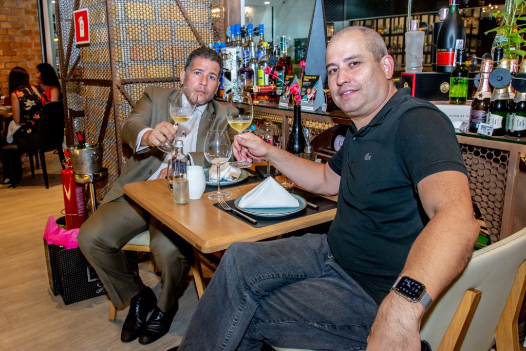 Mozart Gomes E André Linheiro