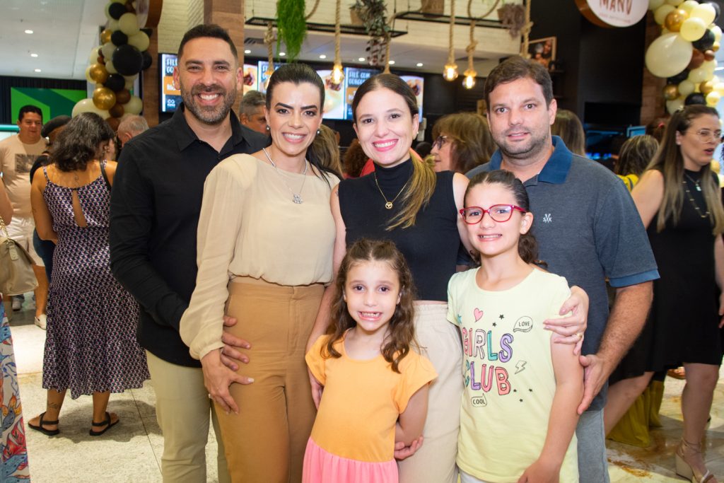 Nagib E Manu Acário, Germana Ferreira Melo, David Lima, Alice E Clara Ferreira Lima