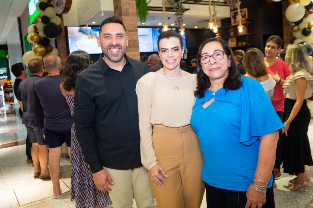 Nagib E Manu Acário, Meire De Oliveira