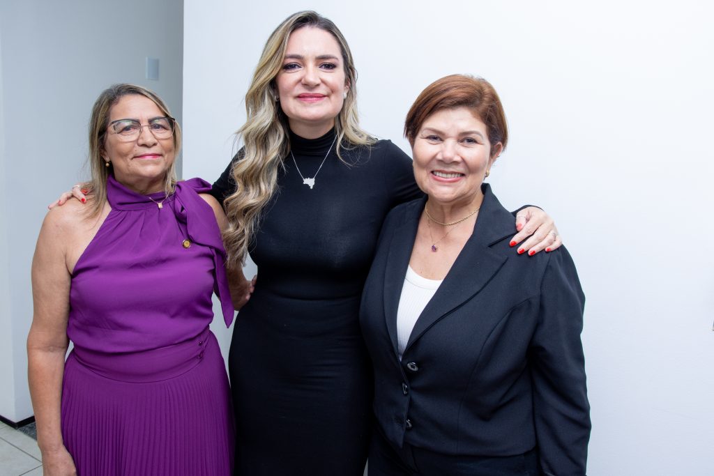 Nega Do Henrique Jorge, Augusta Brito E Jô Farias