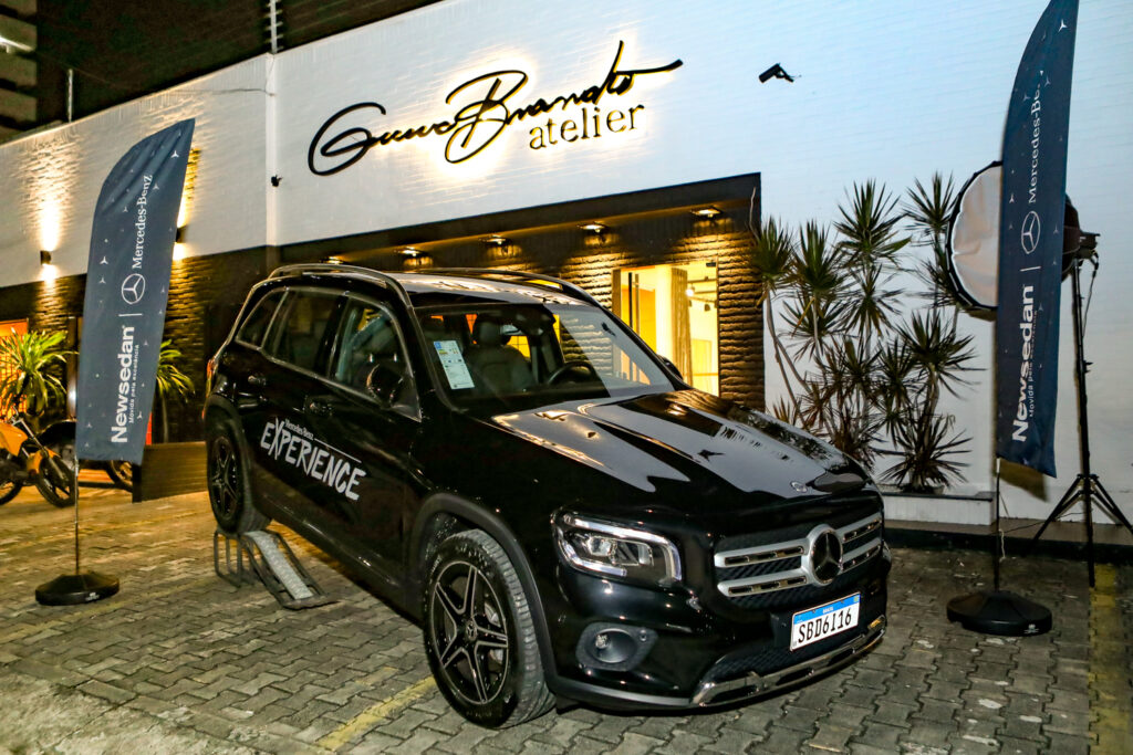 
				Newsedan Mercedes e Genice Brandão Atelier  
				