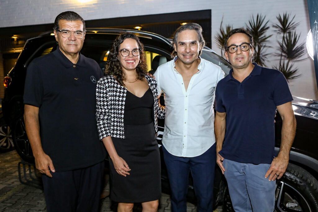 
				Odimar Feitosa, Karol Mota, Loredan Bernutti e Diogo Barbosa 
				