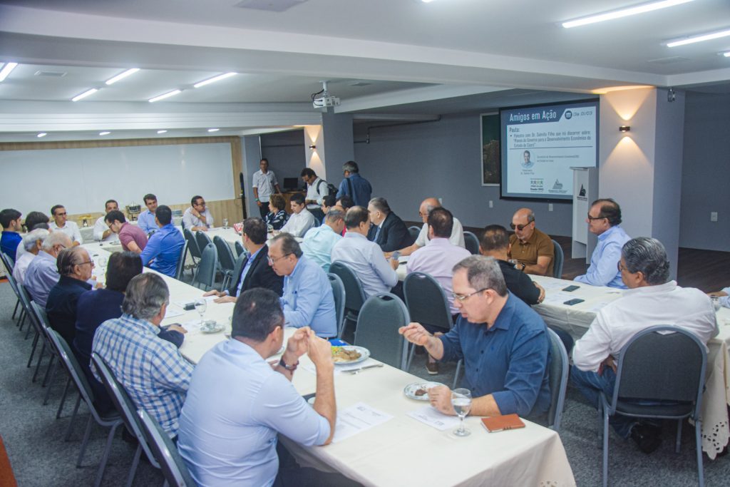 Palestra Com Salmito Filho Para O Amigos Em Acao (1)