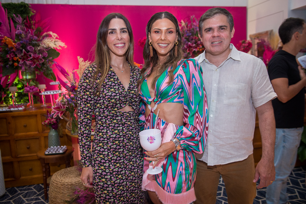 Paula Almeida, Angela Martain E Rafael Almeida (1)
