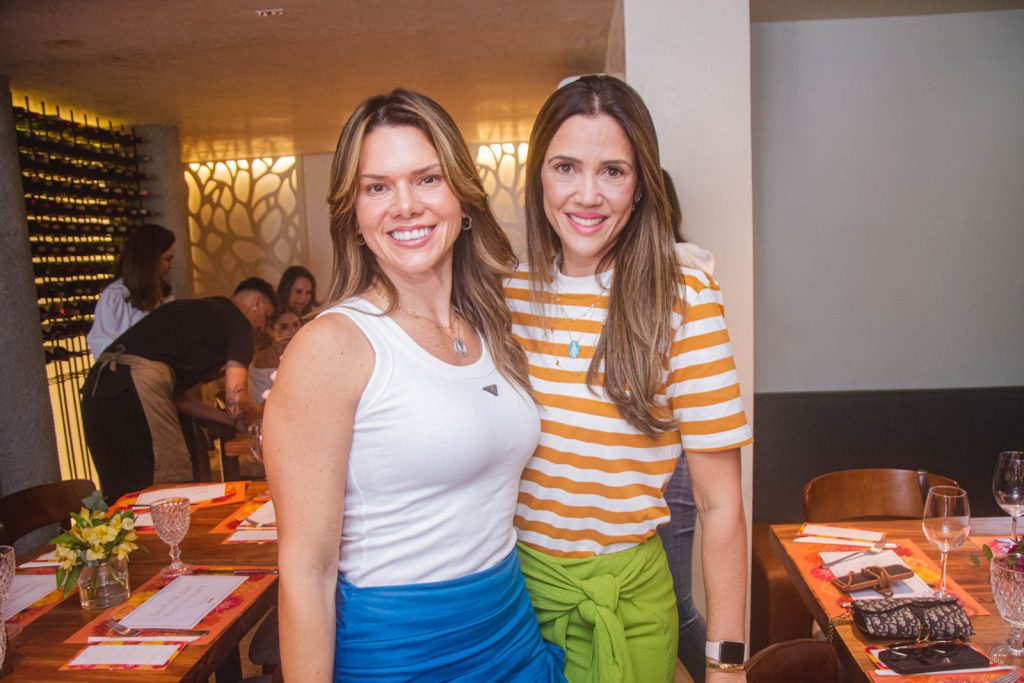 
				Pauliane Plutarco e Luciana Matos   
				