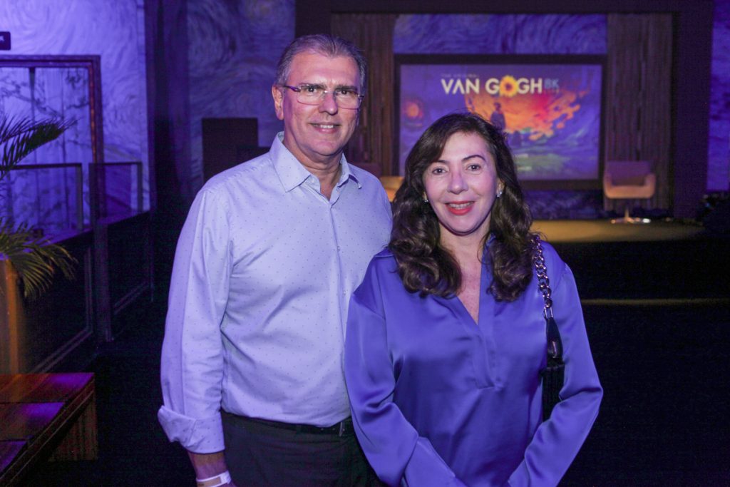 Randal E Gina Pompeu