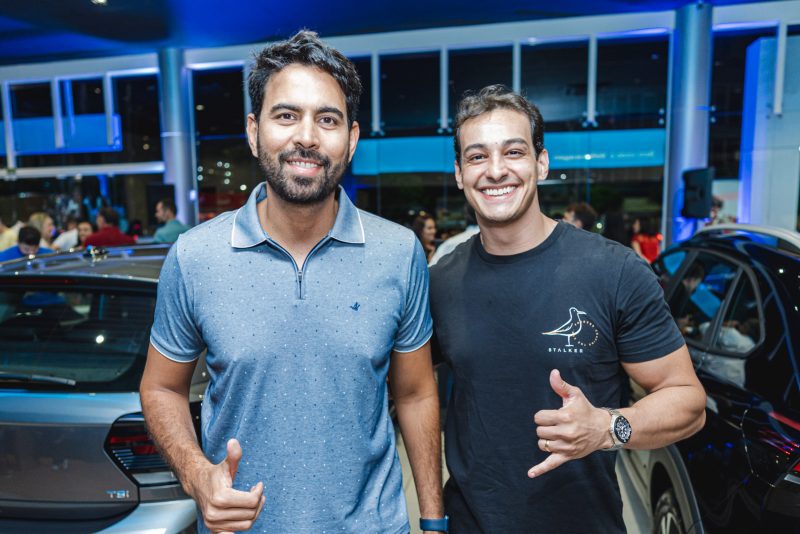 Potência e tecnologia - Novo Virtus atrai todos os holofotes na noite de reinauguração do showroom da Ceará Motor