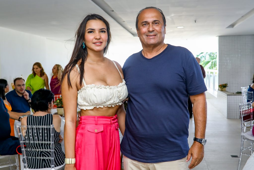 Rayla Rodrigues E Sergio Miranda