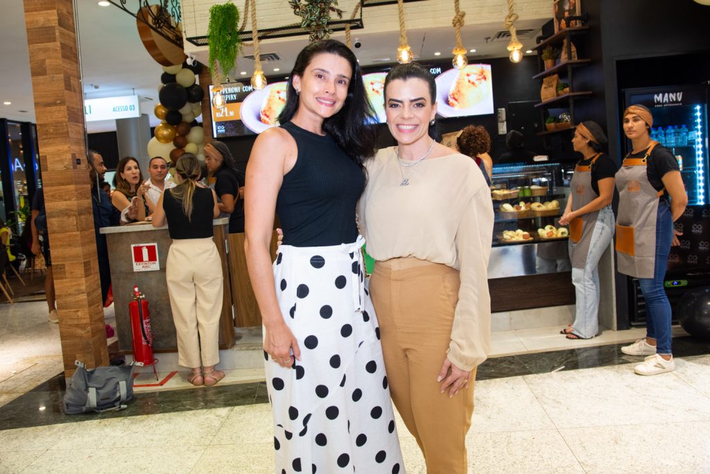 Renata Viana E Manu Acário (1)