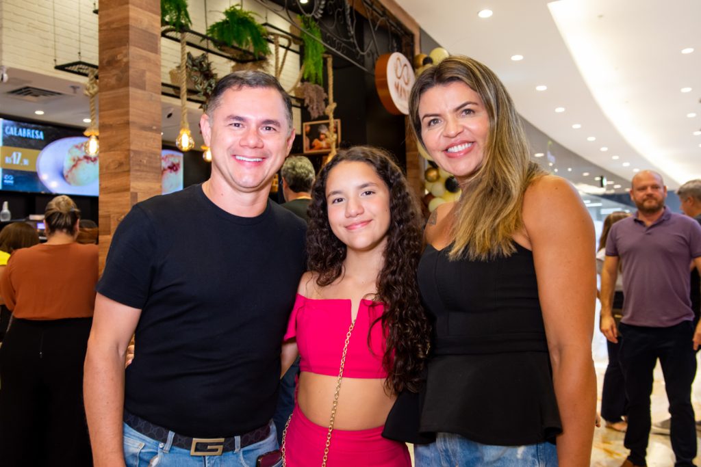 Rogéroo Magalhães, Amalia Ribeiro E Maria Carolina