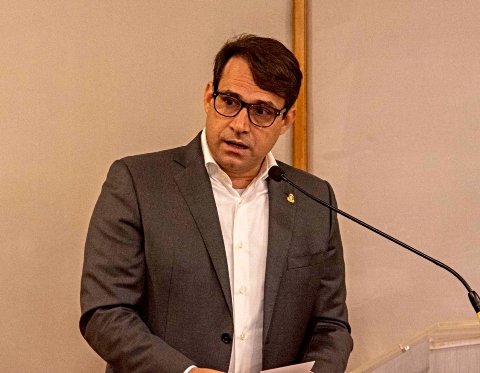 Salmito Filho afirma que Federação da Agricultura e Pecuária do Ceará ficou preocupada com Elmano por ele ser ex-MST