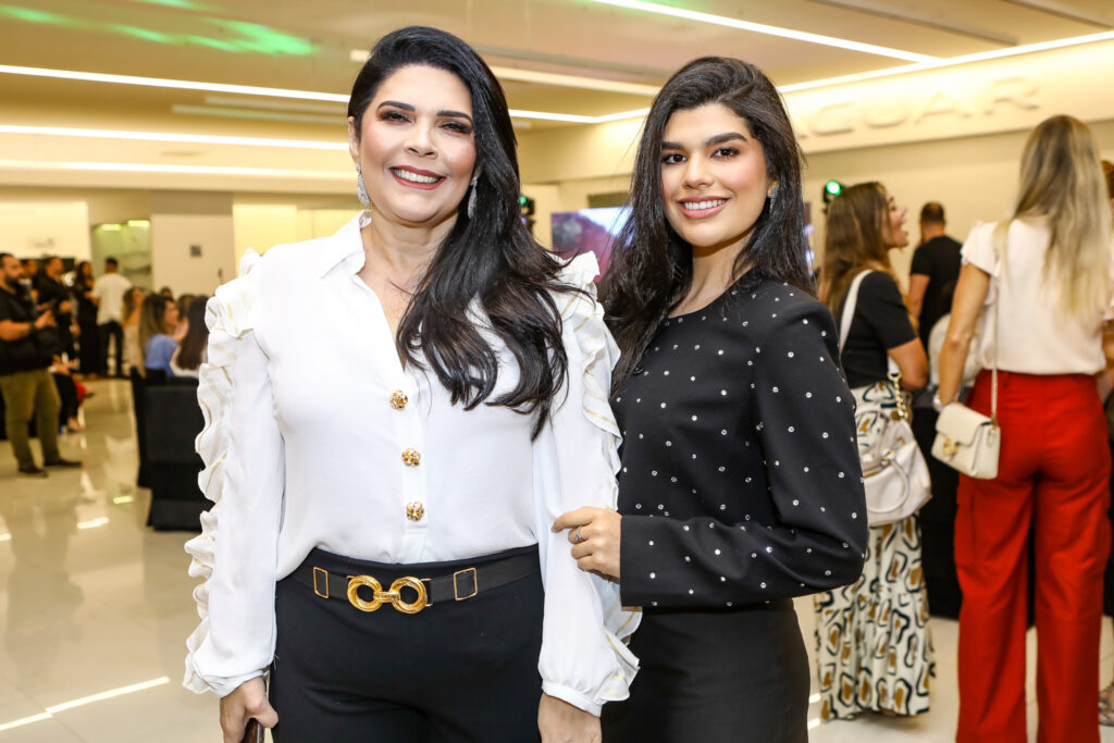 Selene E Marcele Camara