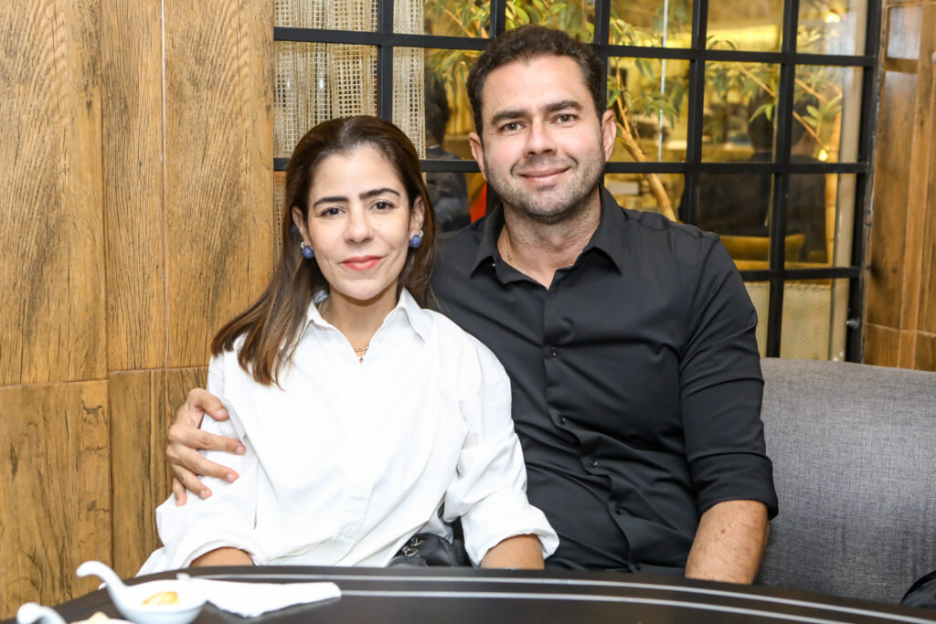 
				Sofia Romcy e Franklin Oliveira 
				