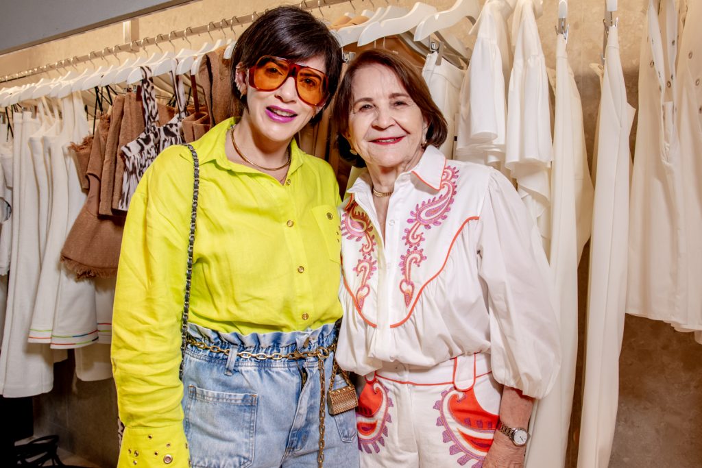 Thais Moreno E Lenita (1)