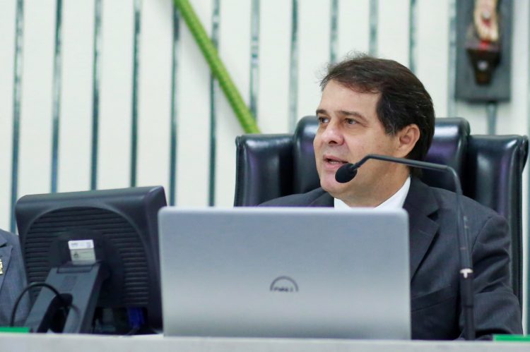 Evandro Leitão critica PDT por indecisão em apoiar, ou não, governo Elmano na Alece