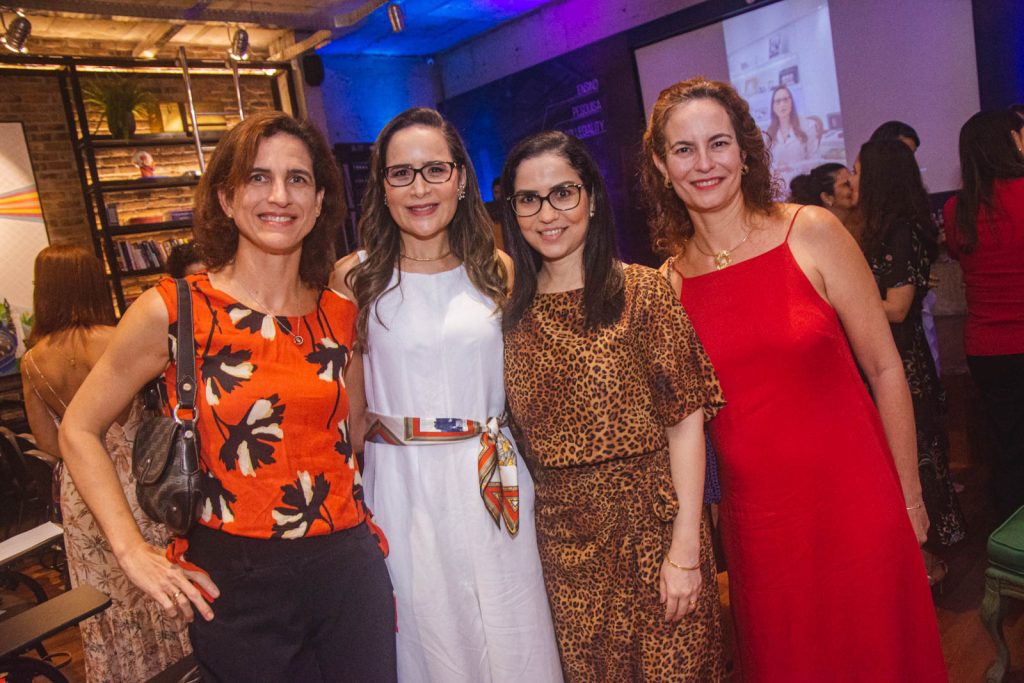 Uiara Regas, Manoela Crisostomo, Marilia Crisostomo E Jussara Regas