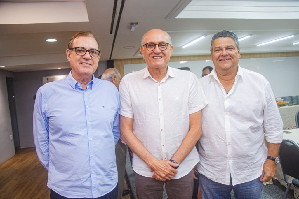 Urbano Costa Lima, Rodrigues Junior E Colombo Cialdini