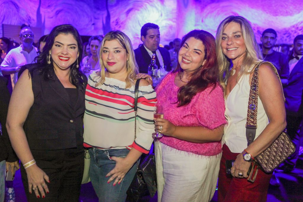 Vivi Almada, Manu Romcy, Fabiana Karla E Celia Magalães (1)