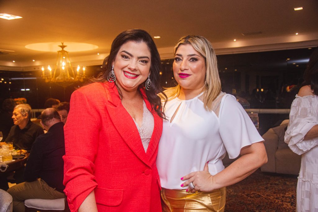 Viviane Almada E Many Romcy